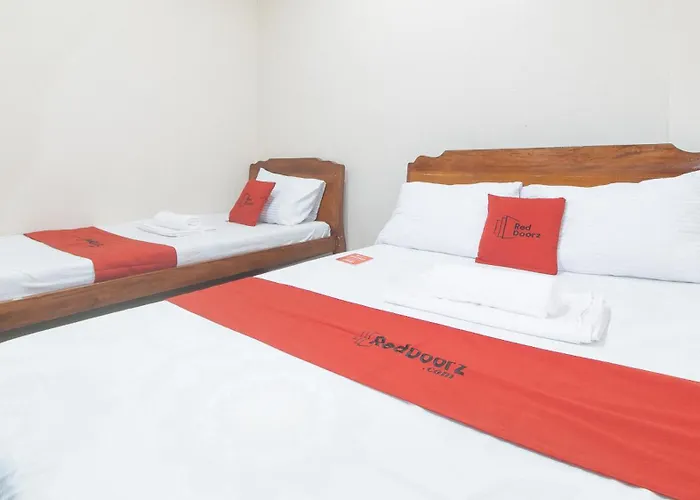 Hotel Reddoorz Near Talisay District Hospital 2*