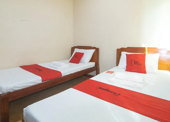 Reddoorz Near Talisay District Hospital 2* Candulawan